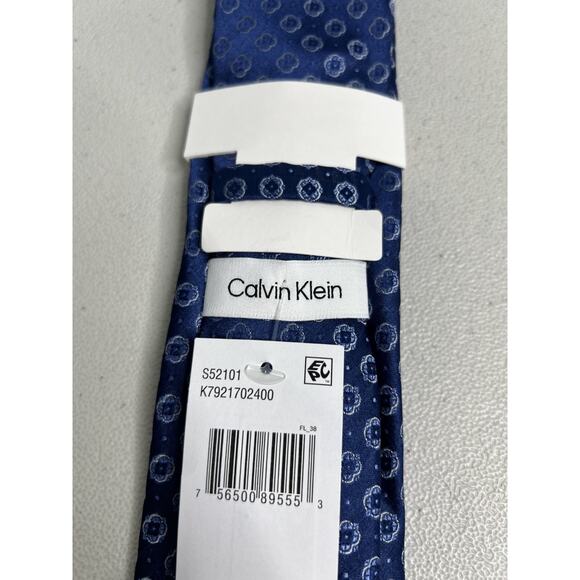 Calvin Klein Blue Floral Pattern Silk Blend Slim Designer Tie NWT - Picture 5 of 7